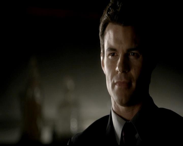 VampireDiariesWorld-dot-org_4x19PicturesOfYou0208.jpg