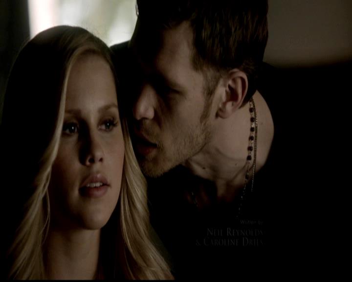 VampireDiariesWorld-dot-org_4x19PicturesOfYou0234.jpg