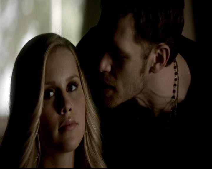 VampireDiariesWorld-dot-org_4x19PicturesOfYou0237.jpg