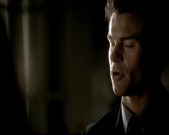 VampireDiariesWorld-dot-org_4x19PicturesOfYou0248.jpg