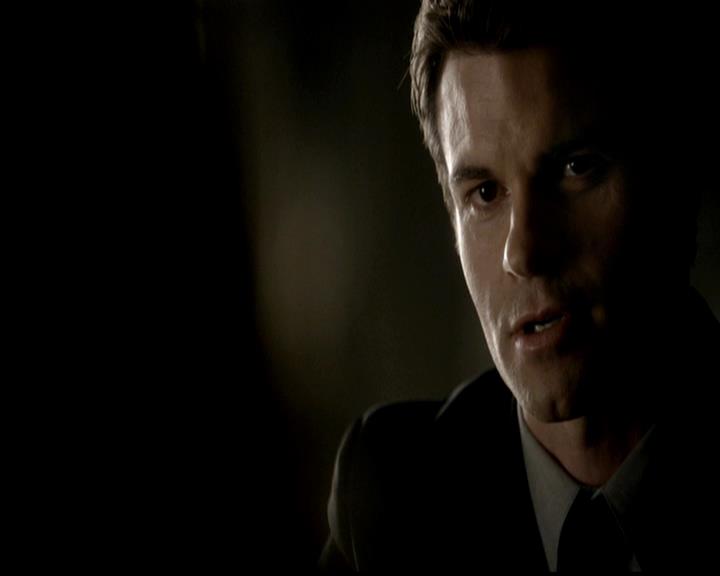 VampireDiariesWorld-dot-org_4x19PicturesOfYou0260.jpg