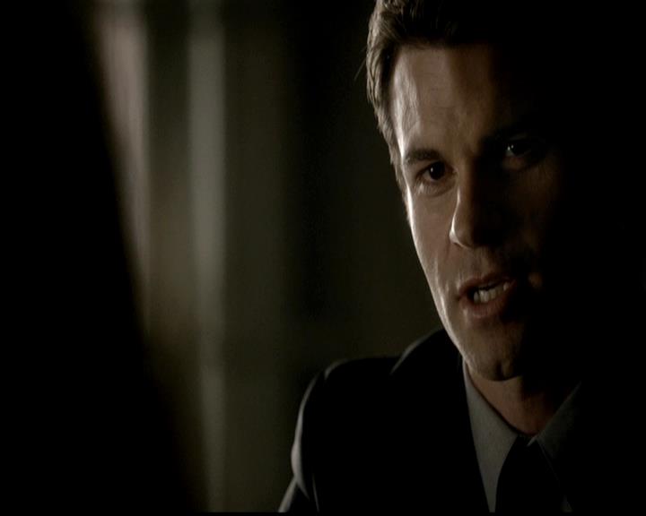 VampireDiariesWorld-dot-org_4x19PicturesOfYou0264.jpg