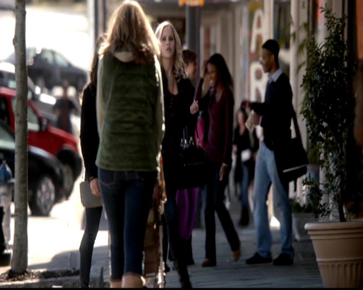 VampireDiariesWorld-dot-org_4x19PicturesOfYou0285.jpg