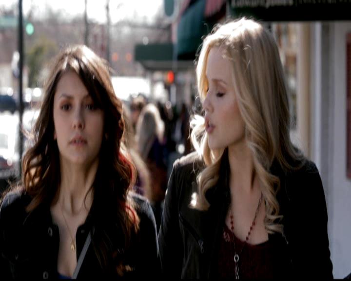 VampireDiariesWorld-dot-org_4x19PicturesOfYou0301.jpg