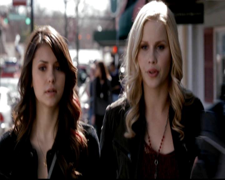 VampireDiariesWorld-dot-org_4x19PicturesOfYou0303.jpg