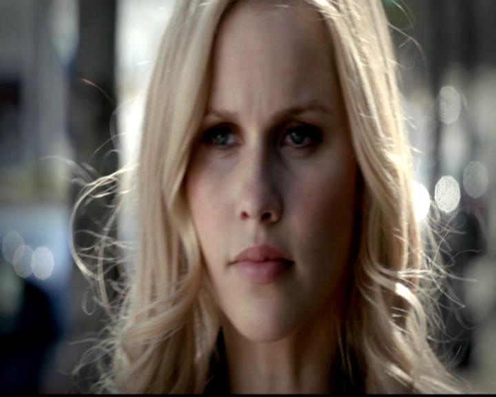 VampireDiariesWorld-dot-org_4x19PicturesOfYou0317.jpg