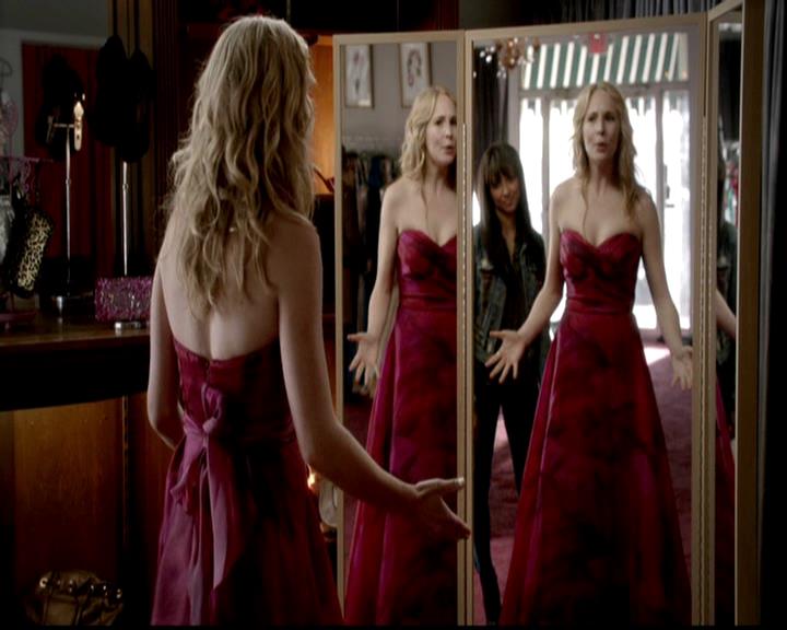 VampireDiariesWorld-dot-org_4x19PicturesOfYou0360.jpg