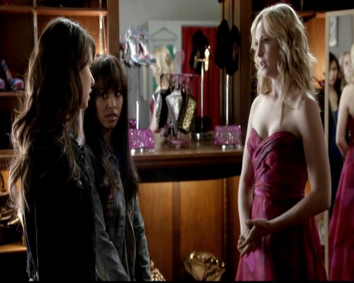 VampireDiariesWorld-dot-org_4x19PicturesOfYou0375.jpg