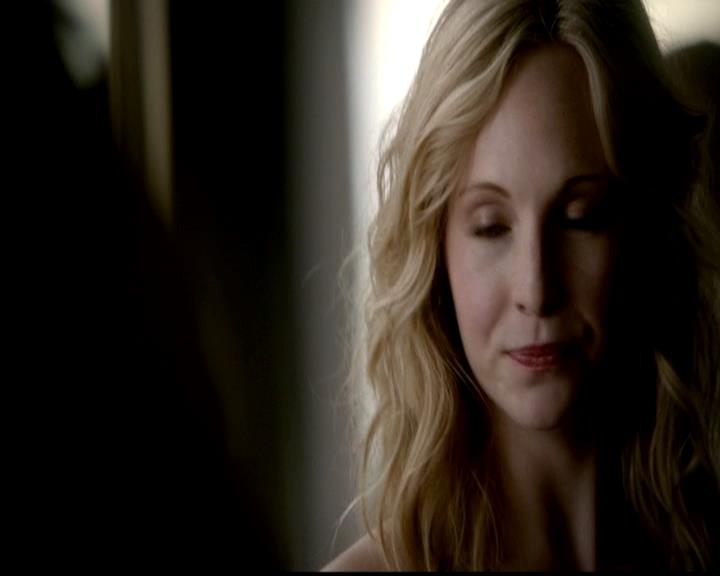 VampireDiariesWorld-dot-org_4x19PicturesOfYou0385.jpg