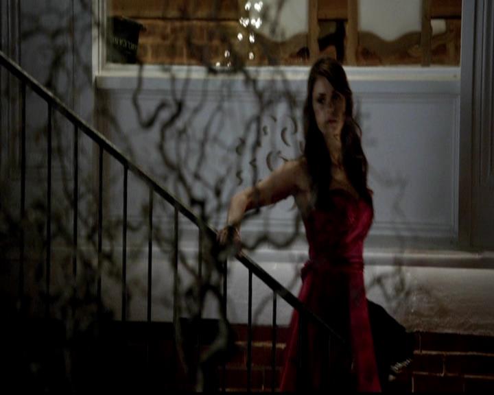 VampireDiariesWorld-dot-org_4x19PicturesOfYou0399.jpg