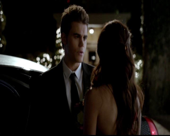 VampireDiariesWorld-dot-org_4x19PicturesOfYou0412.jpg