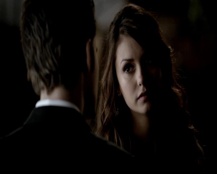 VampireDiariesWorld-dot-org_4x19PicturesOfYou0417.jpg