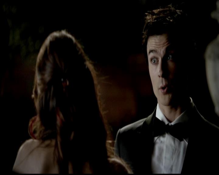 VampireDiariesWorld-dot-org_4x19PicturesOfYou0422.jpg