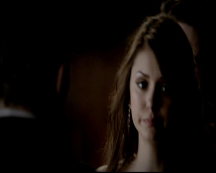 VampireDiariesWorld-dot-org_4x19PicturesOfYou0437.jpg