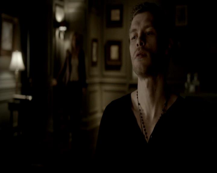 VampireDiariesWorld-dot-org_4x19PicturesOfYou0454.jpg