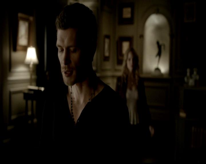 VampireDiariesWorld-dot-org_4x19PicturesOfYou0458.jpg