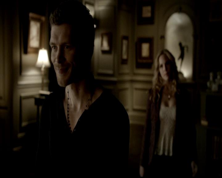 VampireDiariesWorld-dot-org_4x19PicturesOfYou0459.jpg