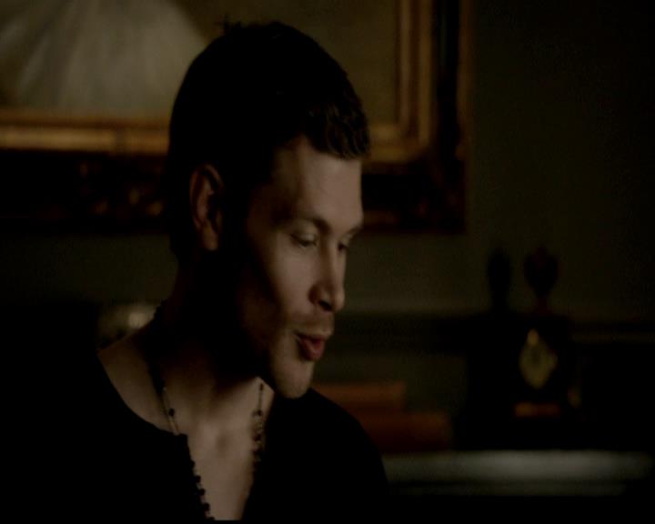 VampireDiariesWorld-dot-org_4x19PicturesOfYou0491.jpg