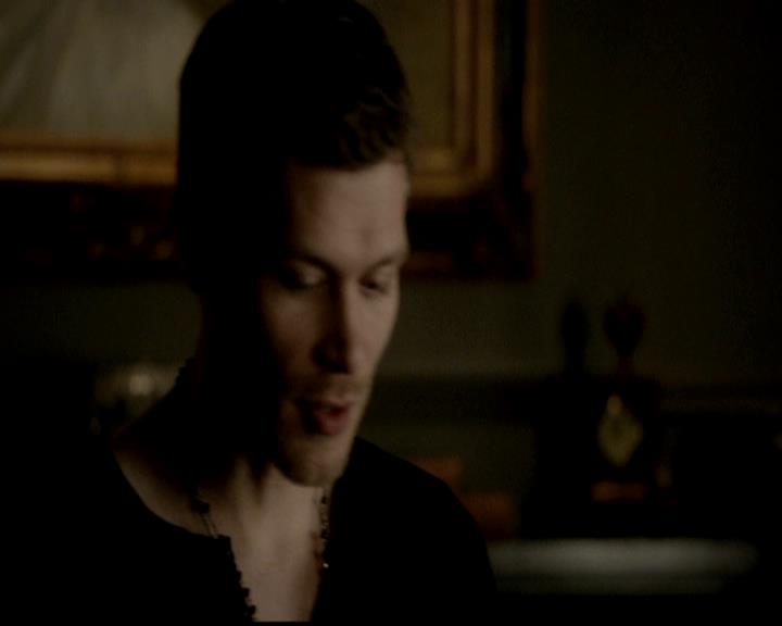 VampireDiariesWorld-dot-org_4x19PicturesOfYou0492.jpg