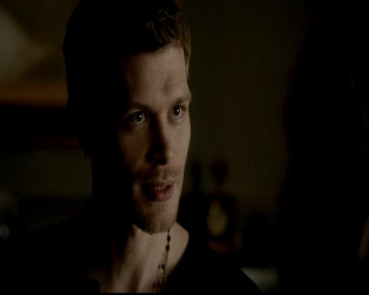 VampireDiariesWorld-dot-org_4x19PicturesOfYou0495.jpg