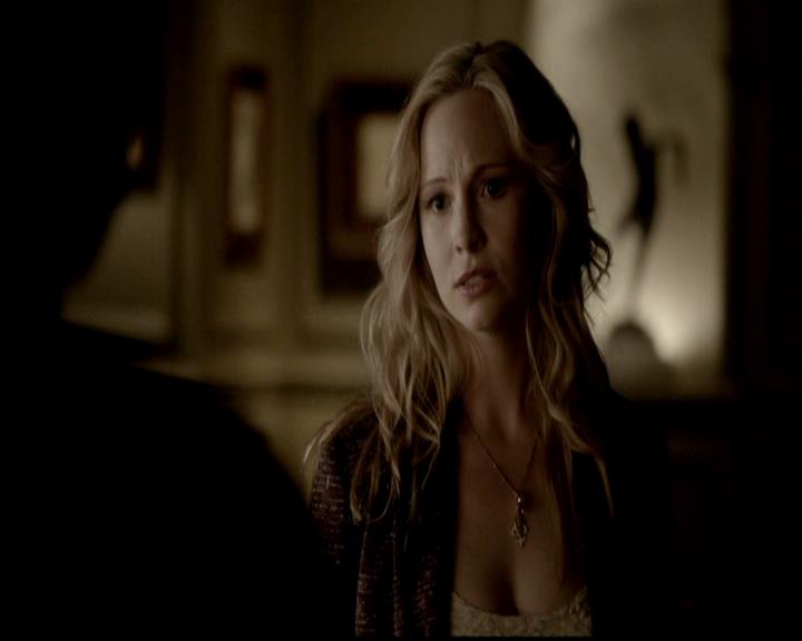 VampireDiariesWorld-dot-org_4x19PicturesOfYou0502.jpg