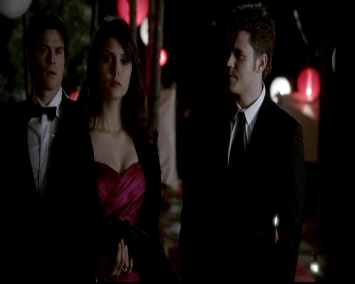 VampireDiariesWorld-dot-org_4x19PicturesOfYou0536.jpg