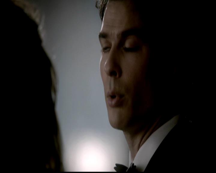 VampireDiariesWorld-dot-org_4x19PicturesOfYou0586.jpg