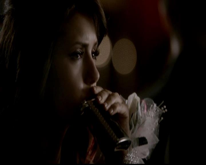 VampireDiariesWorld-dot-org_4x19PicturesOfYou0587.jpg