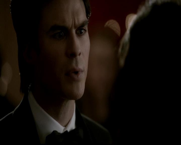 VampireDiariesWorld-dot-org_4x19PicturesOfYou0609.jpg