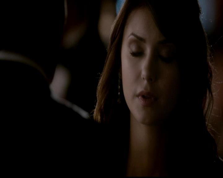 VampireDiariesWorld-dot-org_4x19PicturesOfYou0614.jpg