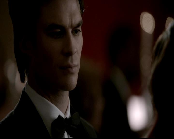 VampireDiariesWorld-dot-org_4x19PicturesOfYou0625.jpg