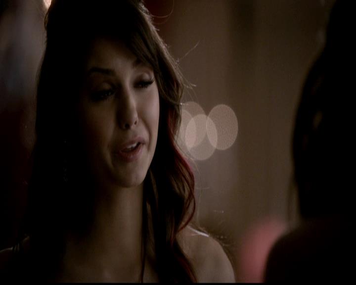 VampireDiariesWorld-dot-org_4x19PicturesOfYou0640.jpg