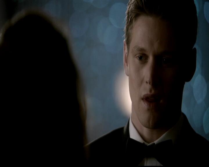 VampireDiariesWorld-dot-org_4x19PicturesOfYou0642.jpg