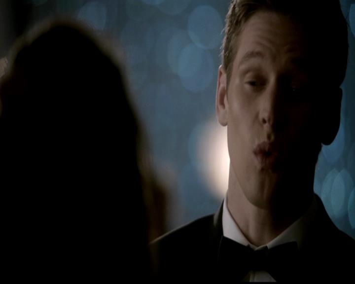 VampireDiariesWorld-dot-org_4x19PicturesOfYou0643.jpg