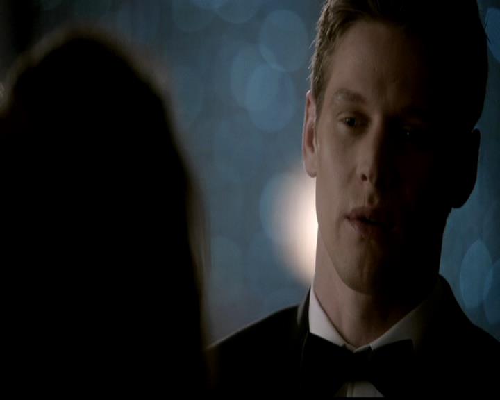 VampireDiariesWorld-dot-org_4x19PicturesOfYou0644.jpg