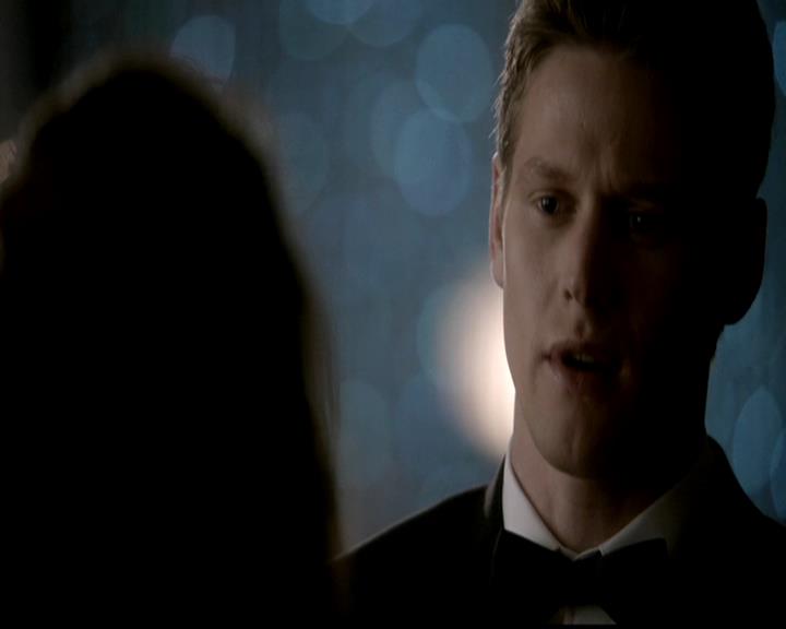 VampireDiariesWorld-dot-org_4x19PicturesOfYou0646.jpg