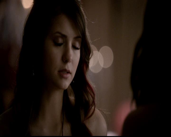 VampireDiariesWorld-dot-org_4x19PicturesOfYou0647.jpg