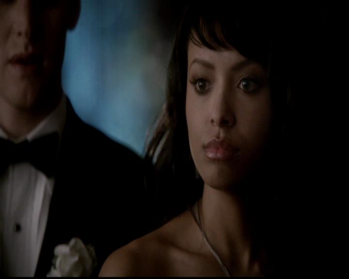 VampireDiariesWorld-dot-org_4x19PicturesOfYou0670.jpg