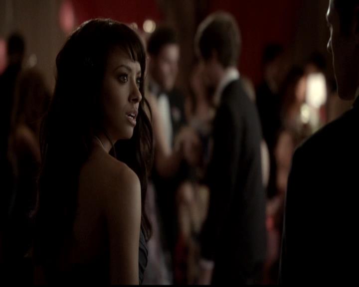 VampireDiariesWorld-dot-org_4x19PicturesOfYou0674.jpg