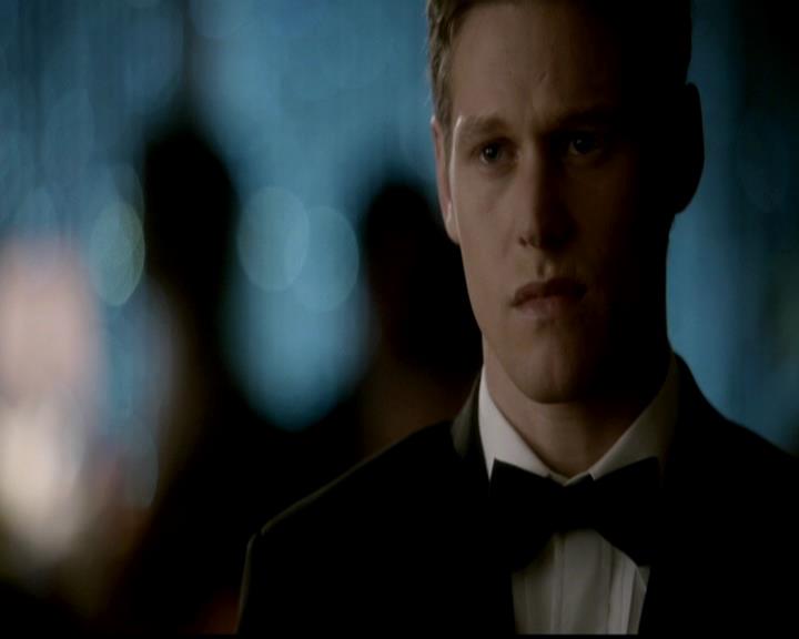 VampireDiariesWorld-dot-org_4x19PicturesOfYou0679.jpg