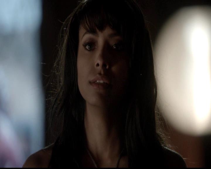 VampireDiariesWorld-dot-org_4x19PicturesOfYou0689.jpg