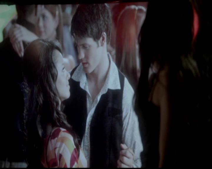 VampireDiariesWorld-dot-org_4x19PicturesOfYou0697.jpg