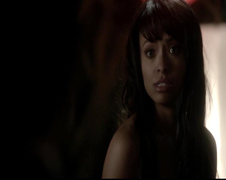 VampireDiariesWorld-dot-org_4x19PicturesOfYou0701.jpg