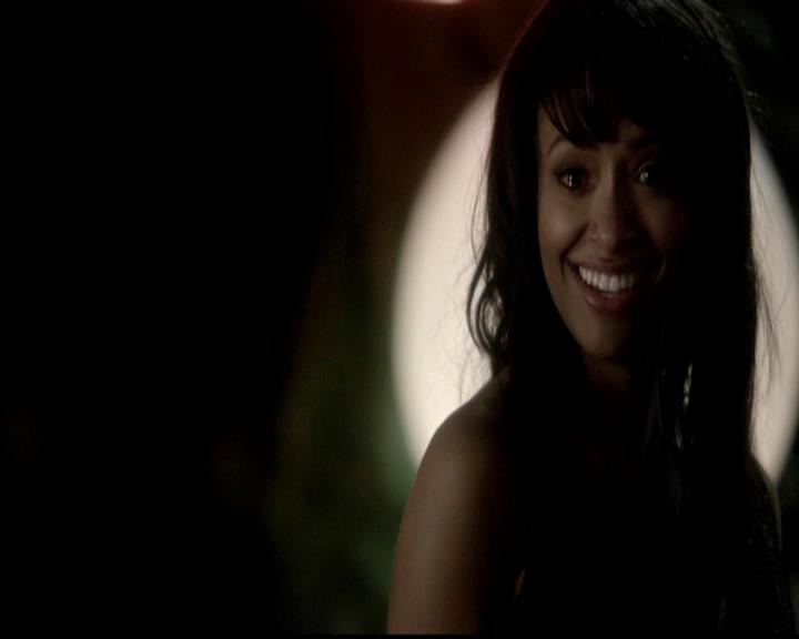 VampireDiariesWorld-dot-org_4x19PicturesOfYou0705.jpg