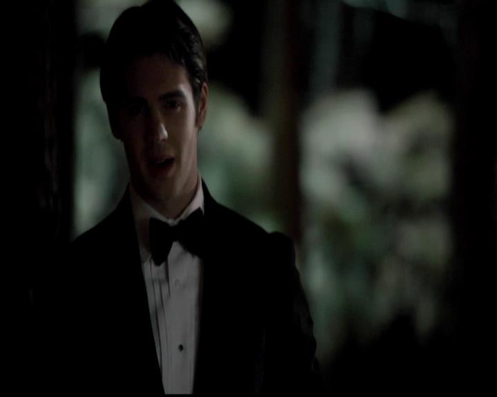 VampireDiariesWorld-dot-org_4x19PicturesOfYou0709.jpg