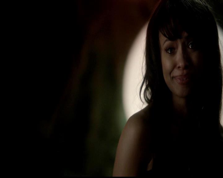 VampireDiariesWorld-dot-org_4x19PicturesOfYou0712.jpg