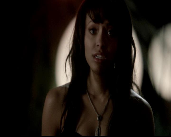 VampireDiariesWorld-dot-org_4x19PicturesOfYou0716.jpg