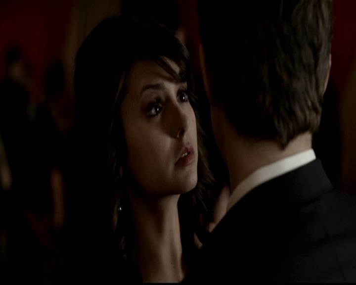 VampireDiariesWorld-dot-org_4x19PicturesOfYou0728.jpg