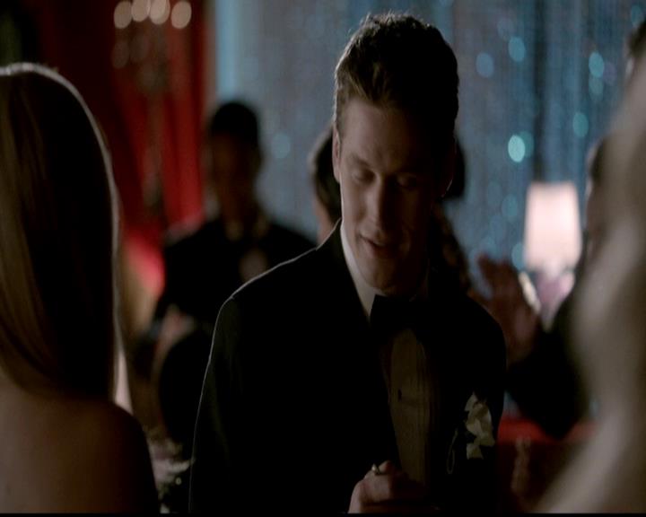 VampireDiariesWorld-dot-org_4x19PicturesOfYou0743.jpg