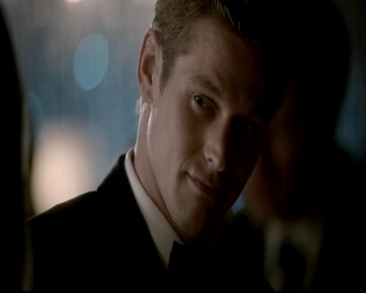 VampireDiariesWorld-dot-org_4x19PicturesOfYou0748.jpg